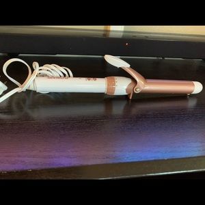Curling Iron